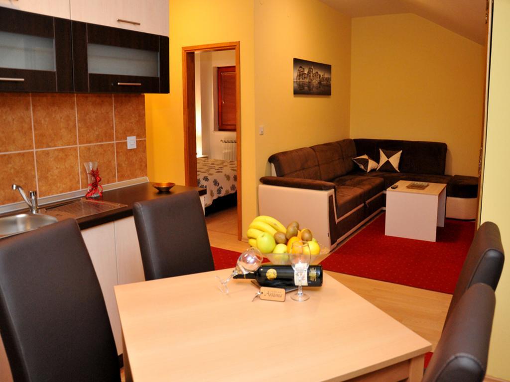 Hotel Arizona Sarajevo Lukavica Szoba fotó