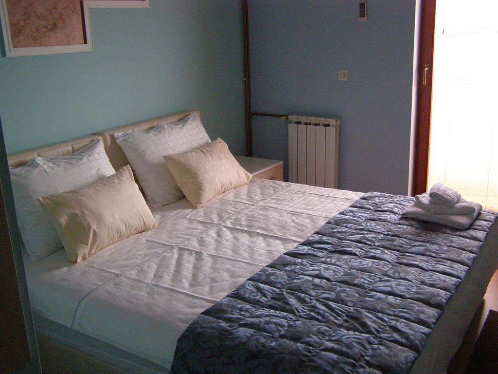 Hotel Arizona Sarajevo Lukavica Kültér fotó