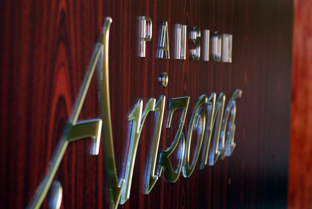 Hotel Arizona Sarajevo Lukavica Kültér fotó