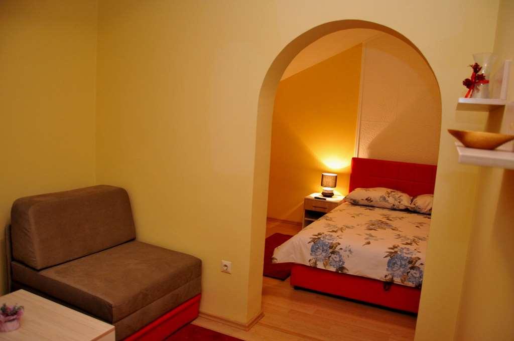 Hotel Arizona Sarajevo Lukavica Szoba fotó